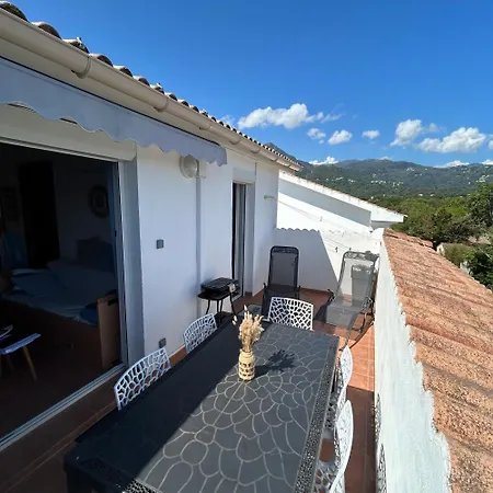 アパート Avec Piscine Vue Et Montagne サン・ニコラオ