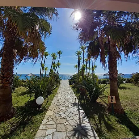 Avec Piscine Vue Et Montagne דירה *
