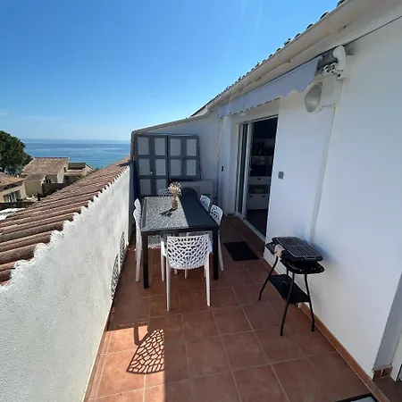 Apartment Avec Piscine Vue Et Montagne *